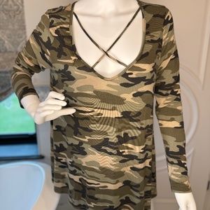 Twenty Ten, Size L, Camo